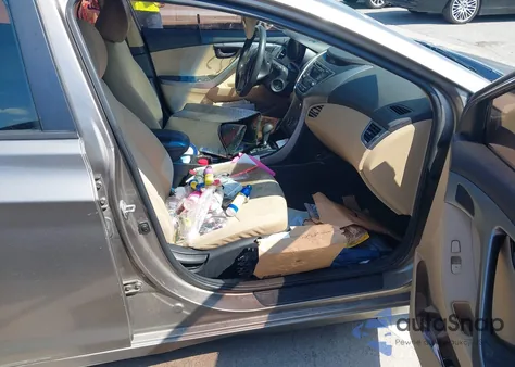 2013 Hyundai Elantra Gls z USA, uszkodzony, nr VIN 5NPDH4AE8DH381021